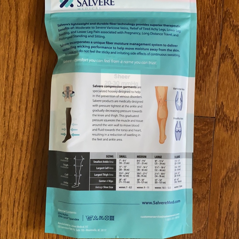Salvere Simply Sheer Medical Compression Pantyhose - Picture 4 of 5